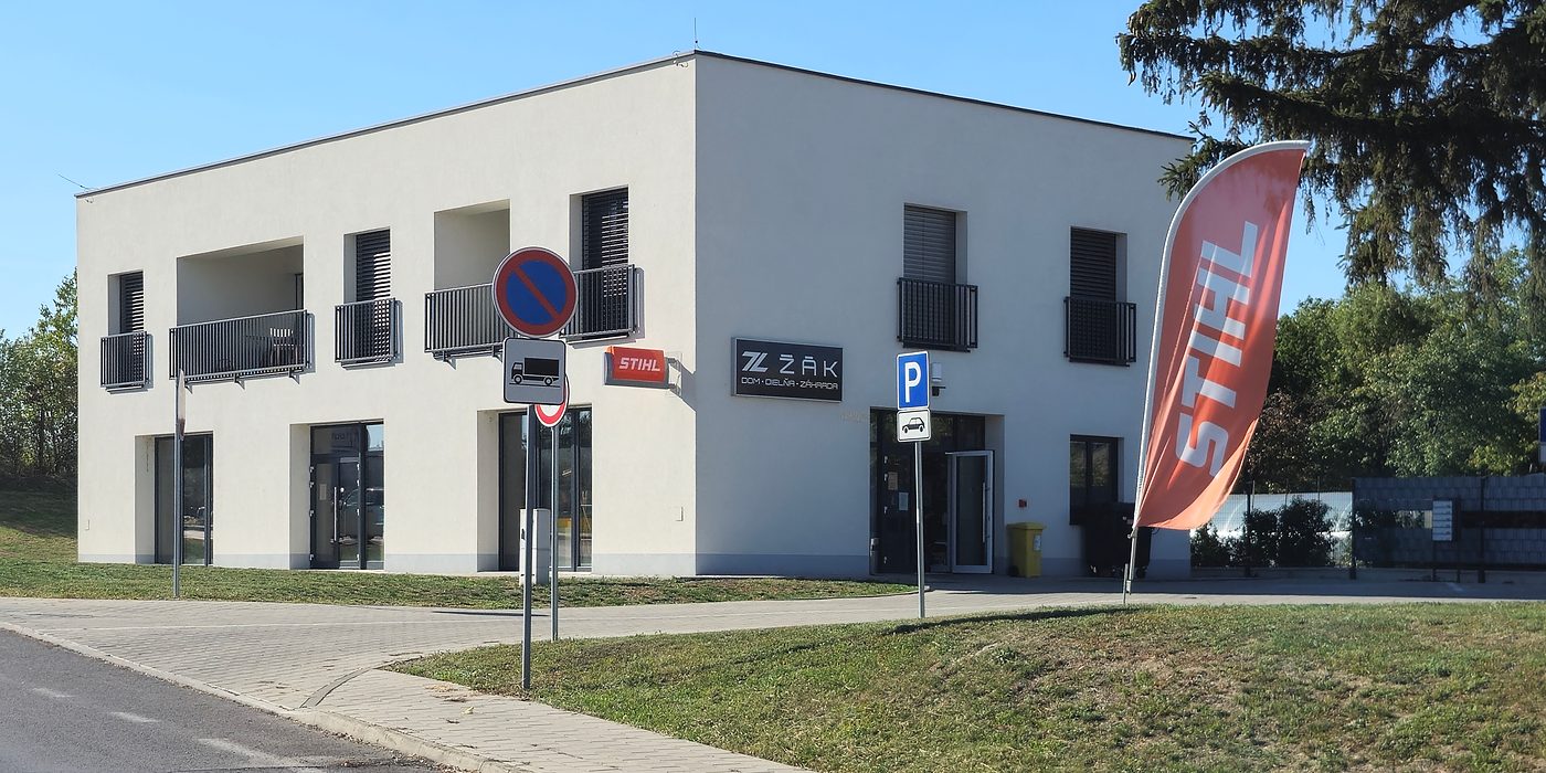 Predajňa Zak Services v Senici, Obchodná